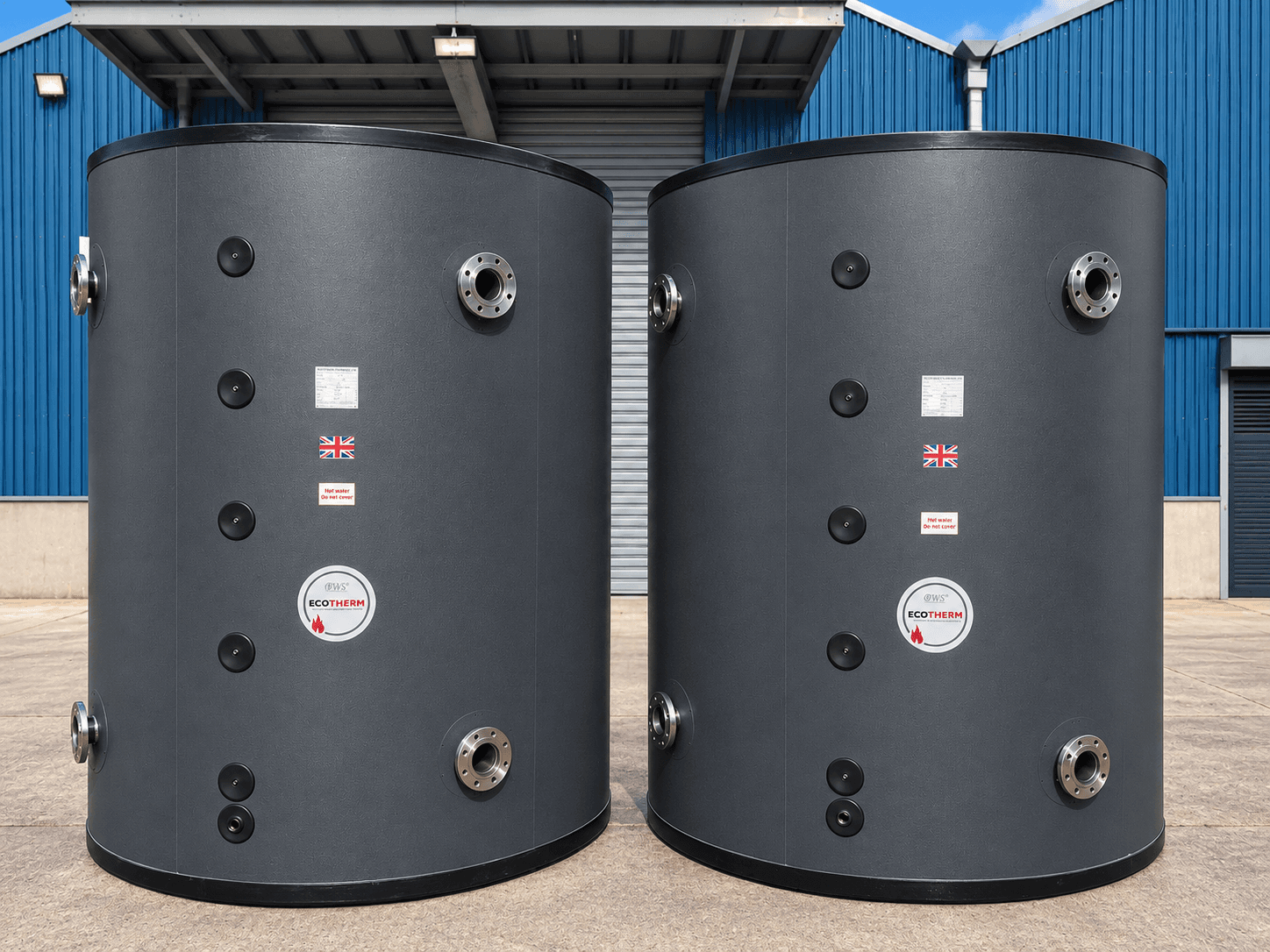 EcoTherm stainless steel buffer vessel, seen from the front